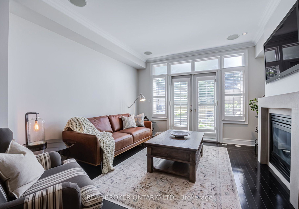 39-ruby-lang-lane-toronto-etobicoke-ontario-w13673314