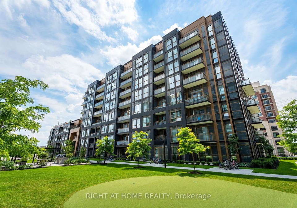 2333-khalsa-gate-oakville-ontario-w13673400