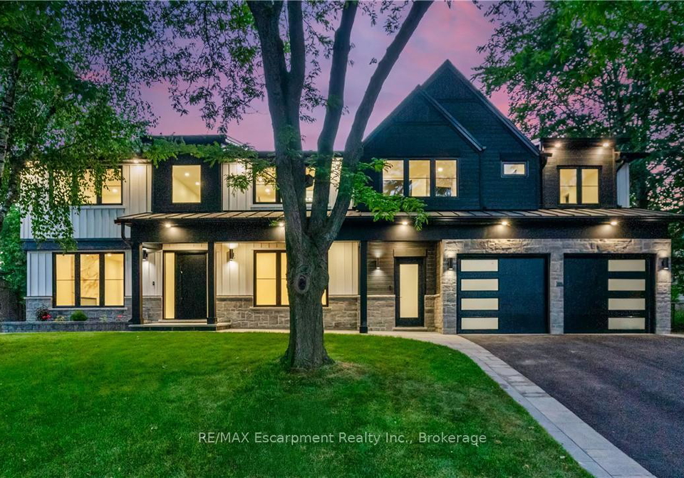 319-beechfield-road-oakville-ontario-w13673406