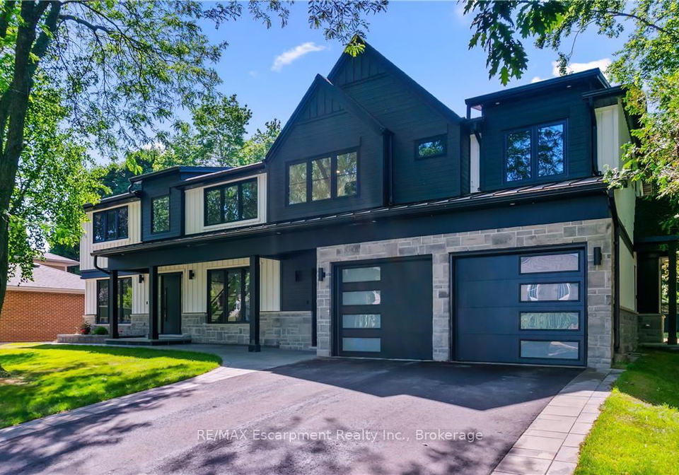 319-beechfield-road-oakville-ontario-w13673406