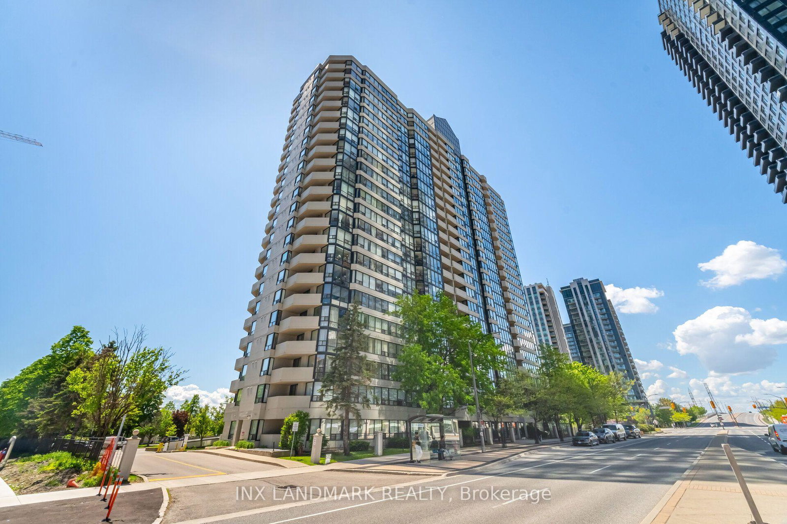 330-rathburn-road-w-mississauga-ontario-w13673420