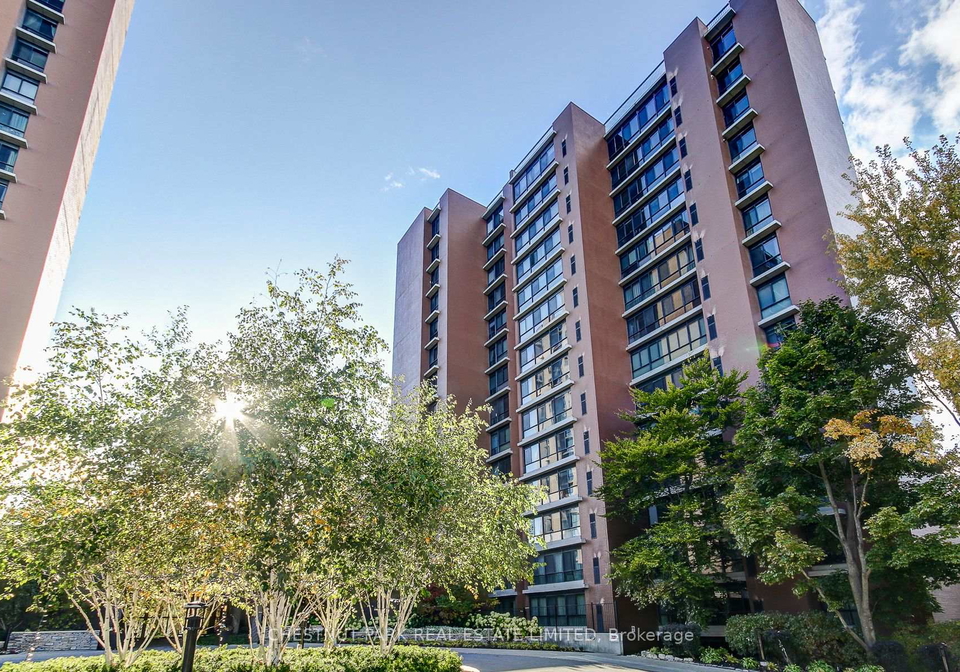 1400-dixie-road-mississauga-ontario-w13673446