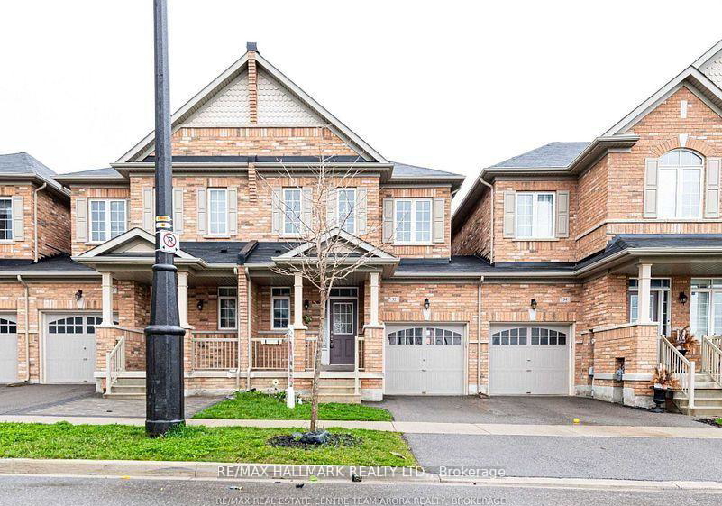 32-kempenfelt-trail-brampton-ontario-w13673468