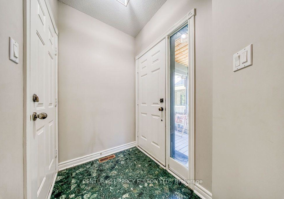 5522-holbrook-road-mississauga-ontario-w13673606