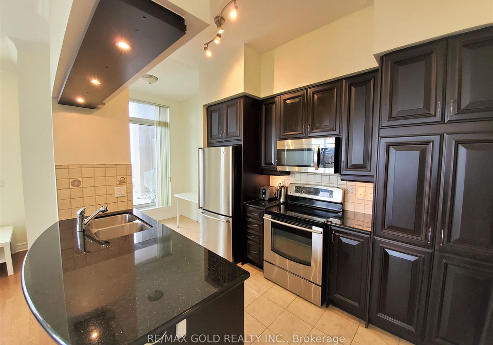 4080-living-arts-drive-mississauga-ontario-w13673672