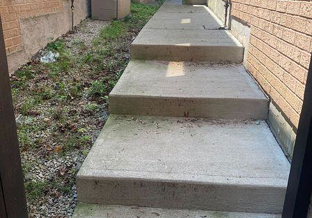 3766-forest-bluff-crescent-mississauga-ontario-w13673924