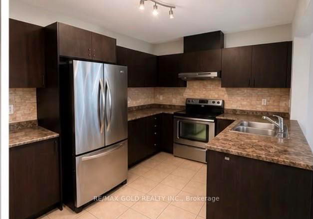 765-millworks-crescent-mississauga-ontario-w13673928