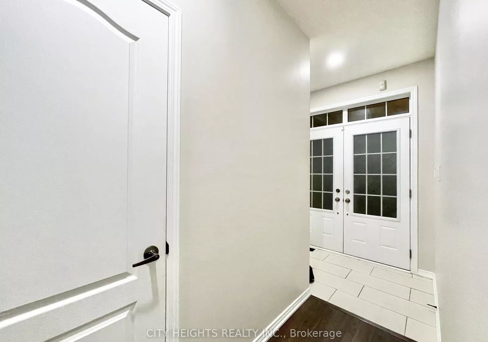 147-baffin-crescent-brampton-ontario-w13673994
