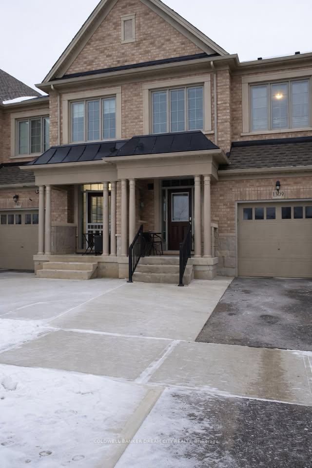 1309-restivo-lane-milton-ontario-w13674056