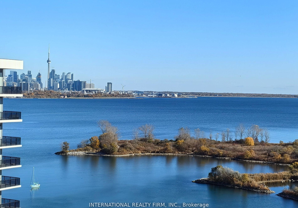 33-shore-breeze-drive-toronto-etobicoke-ontario-w13674098