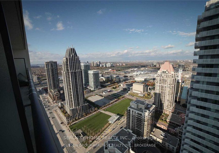 4070-confederation-parkway-mississauga-ontario-w13674192