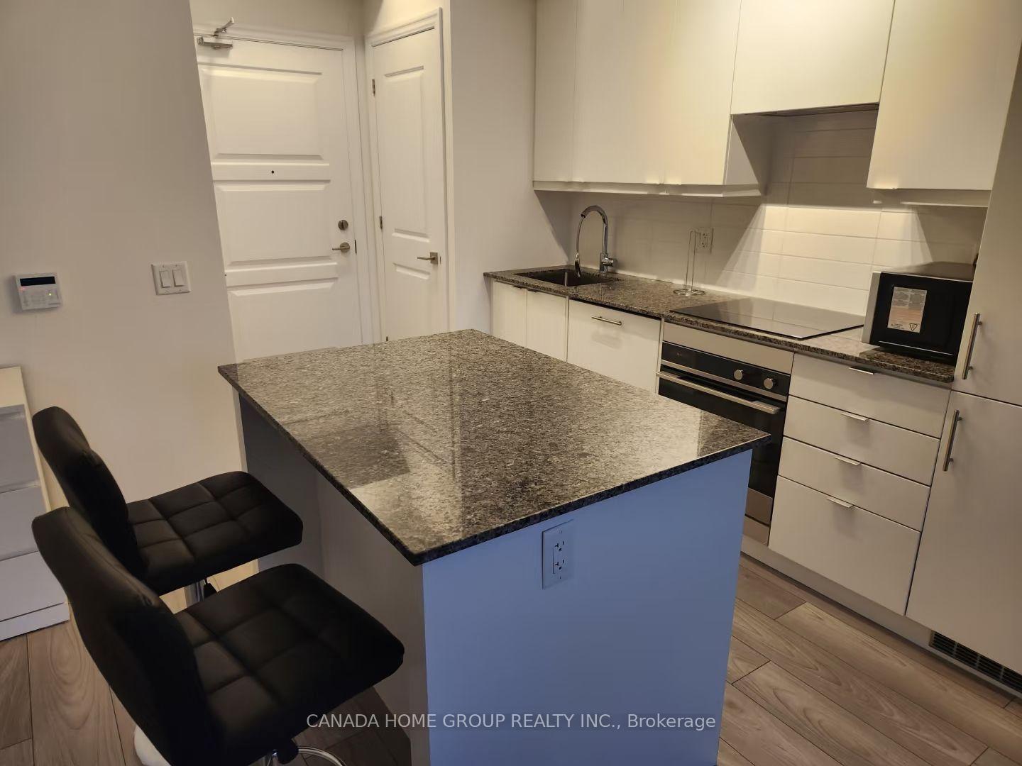 36-elm-drive-w-mississauga-ontario-w13674204