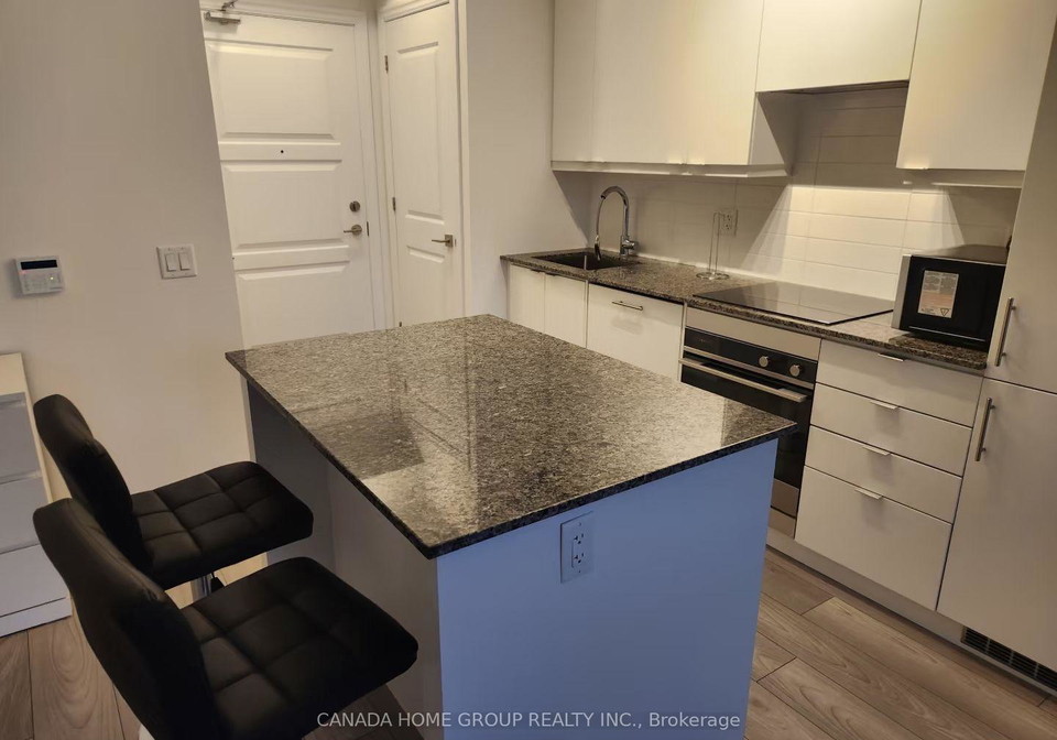36-elm-drive-w-mississauga-ontario-w13674204