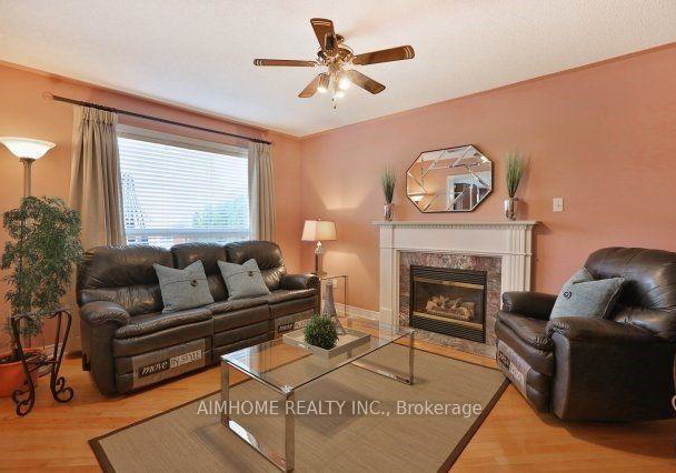 390-grovehill-road-oakville-ontario-w13674226
