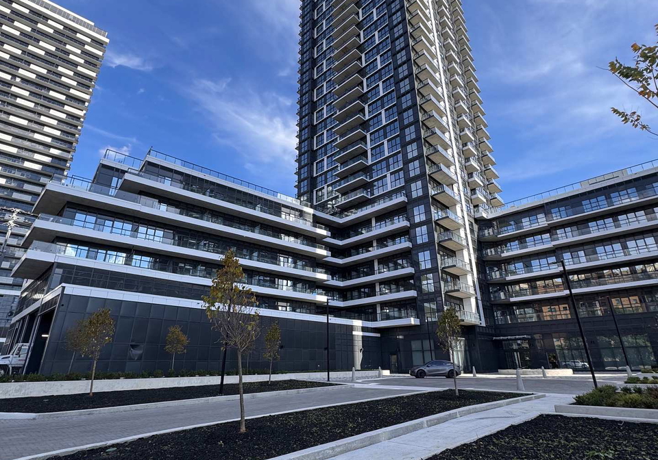 15-watergarden-drive-mississauga-ontario-w13674334