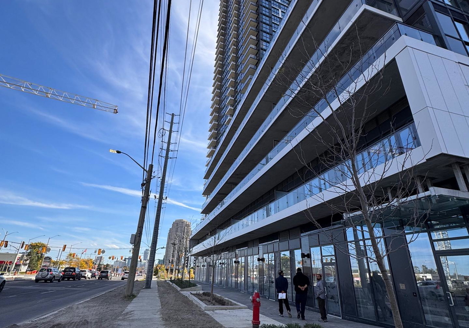 15-watergarden-drive-mississauga-ontario-w13674334