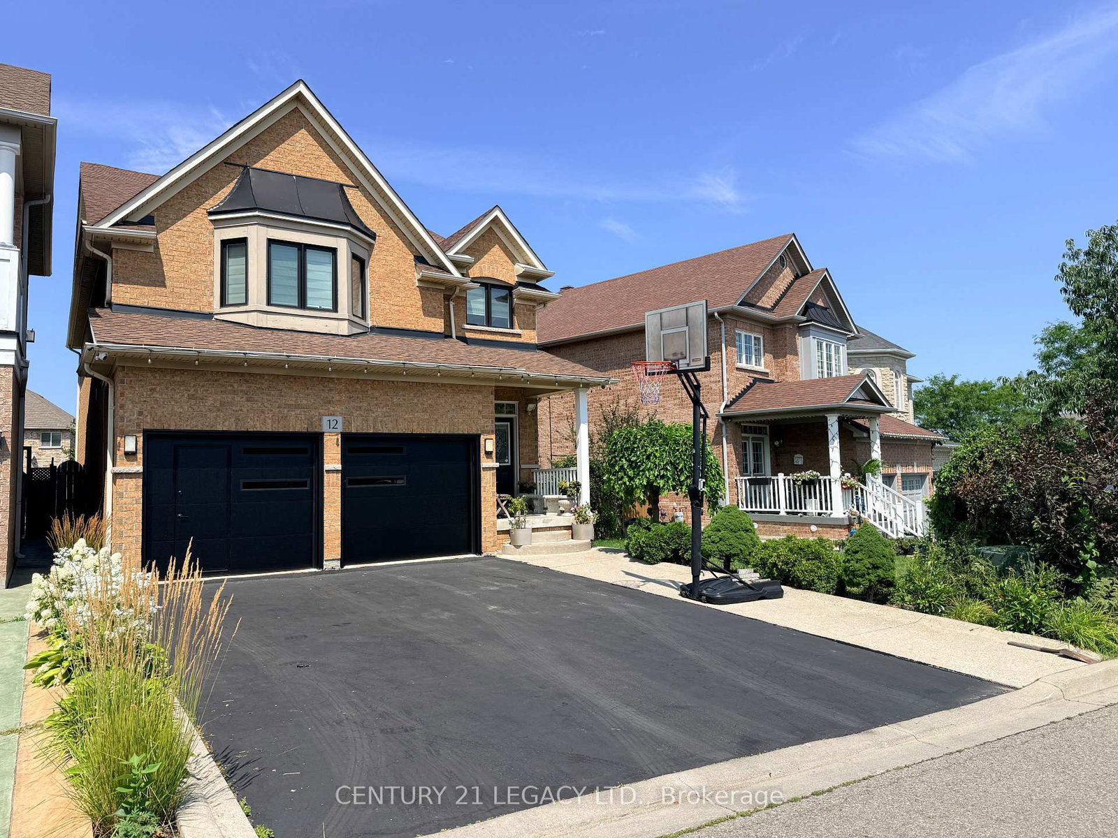12-aria-lane-brampton-ontario-w13674372