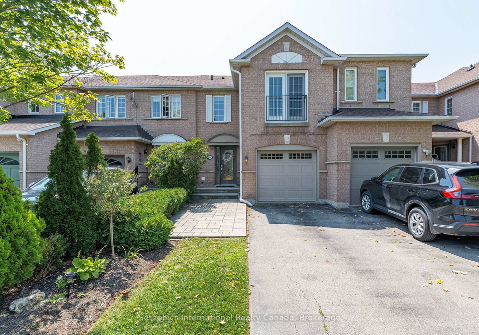 339-ravineview-way-oakville-ontario-w13674646
