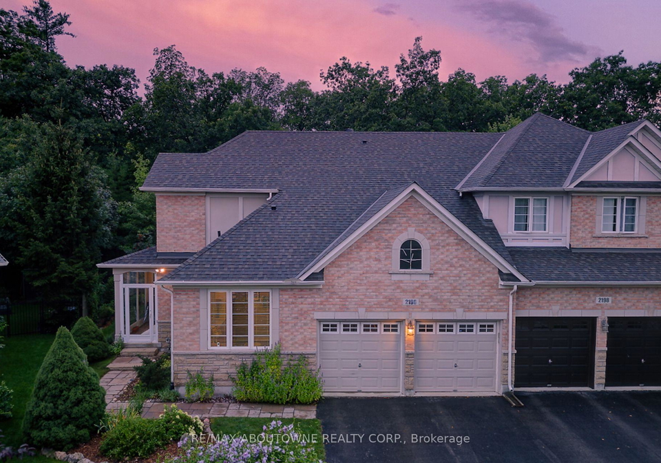 2196-emily-circle-oakville-ontario-w13674842