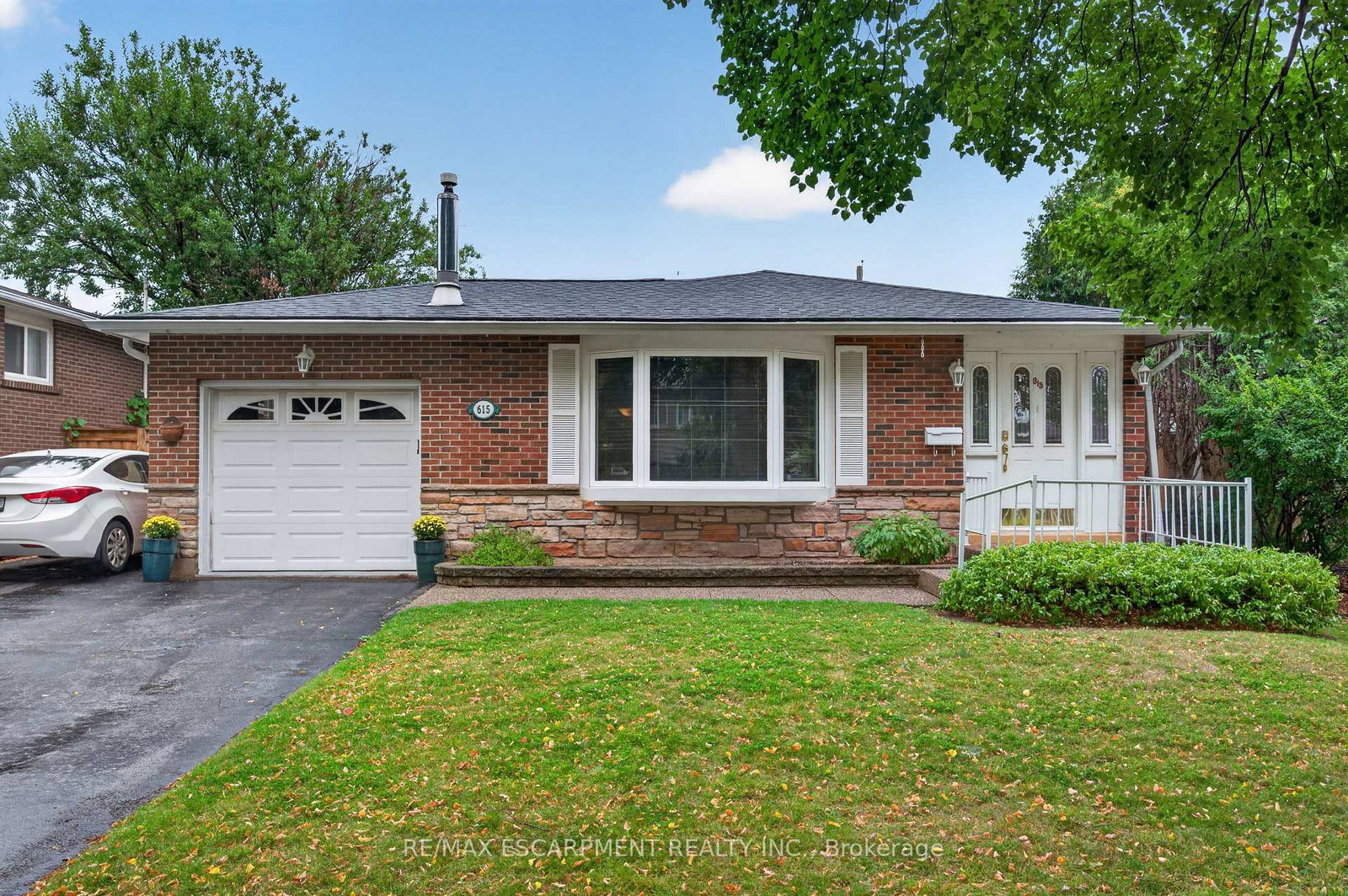 615-meadow-lane-burlington-ontario-w13674900