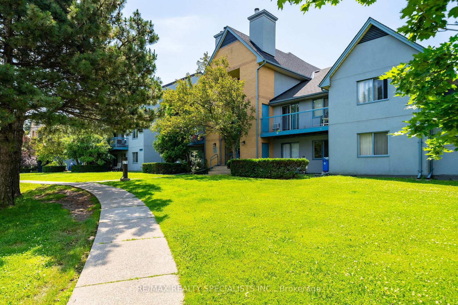 95-trailwood-drive-mississauga-ontario-w13675036