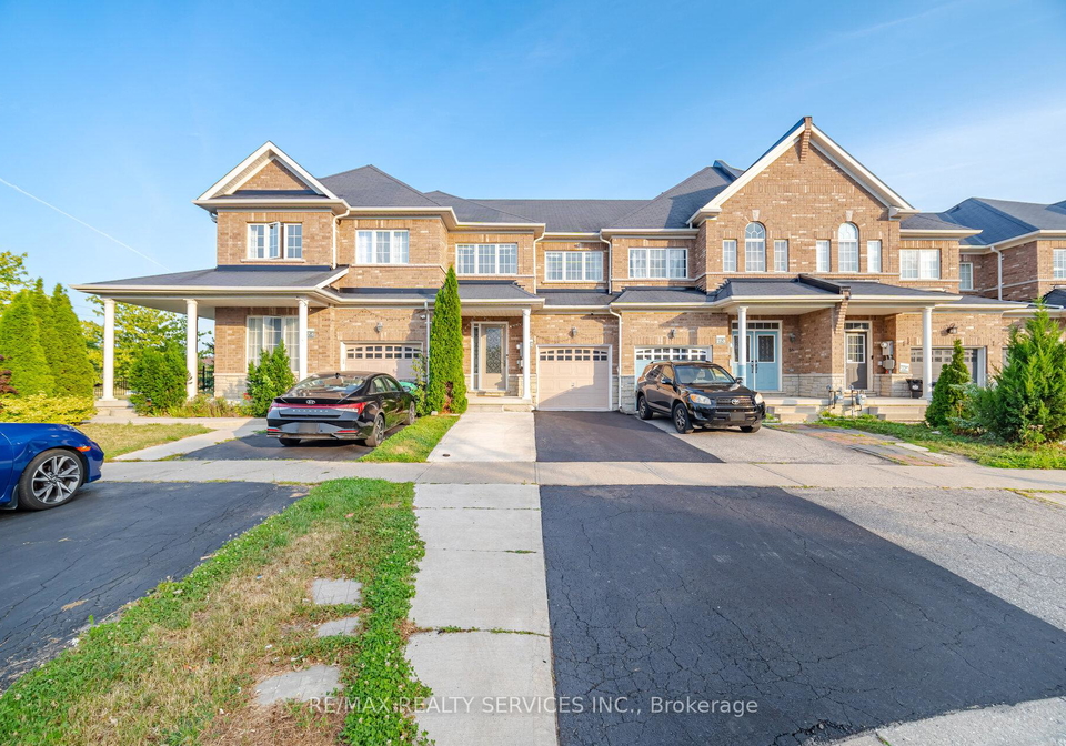18-seedland-crescent-brampton-ontario-w13675126