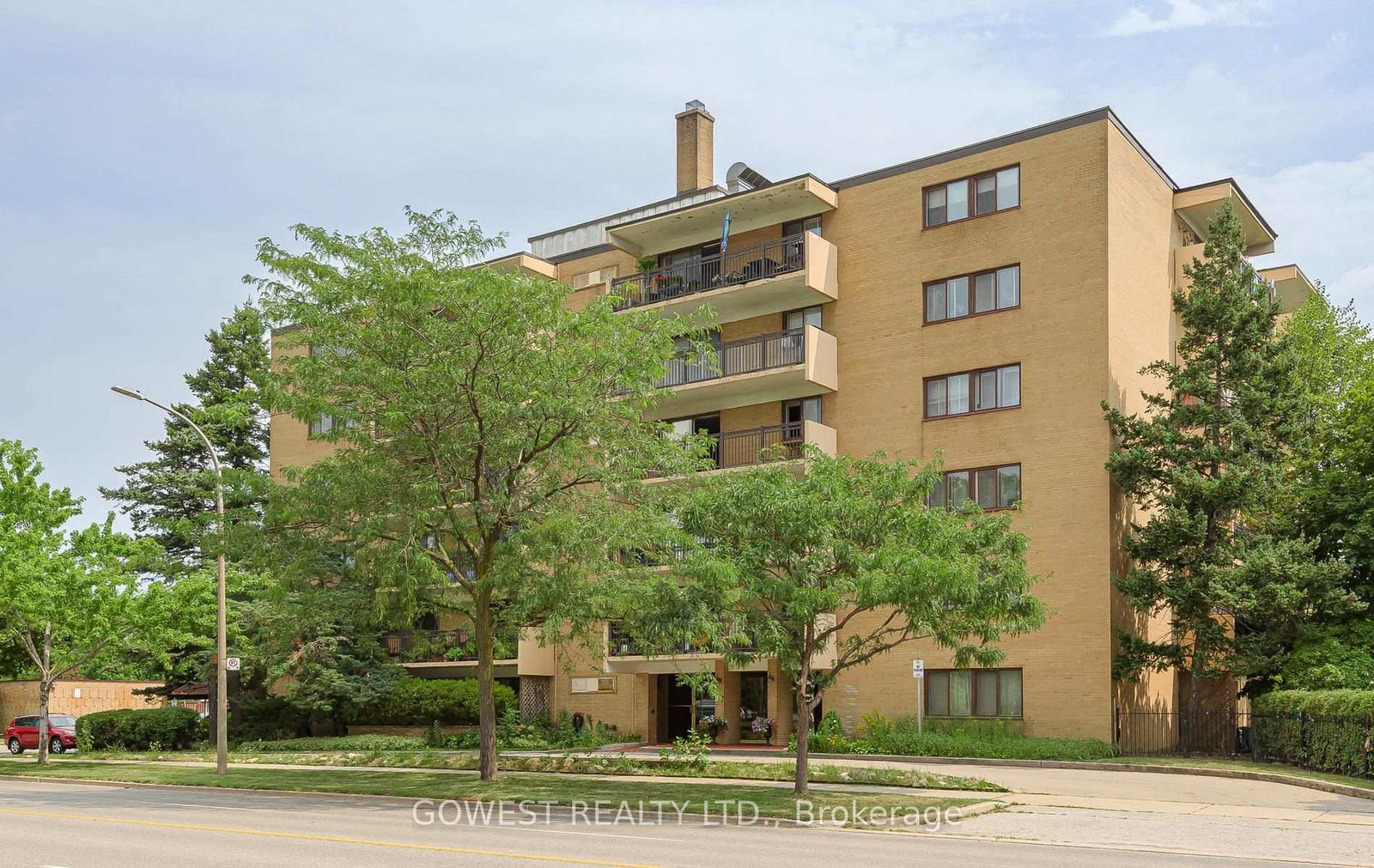 557-the-east-mall-toronto-etobicoke-ontario-w13675166