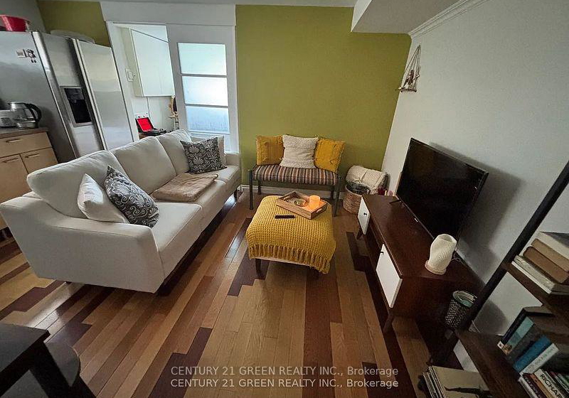 28-jellicoe-avenue-toronto-etobicoke-ontario-w13675196