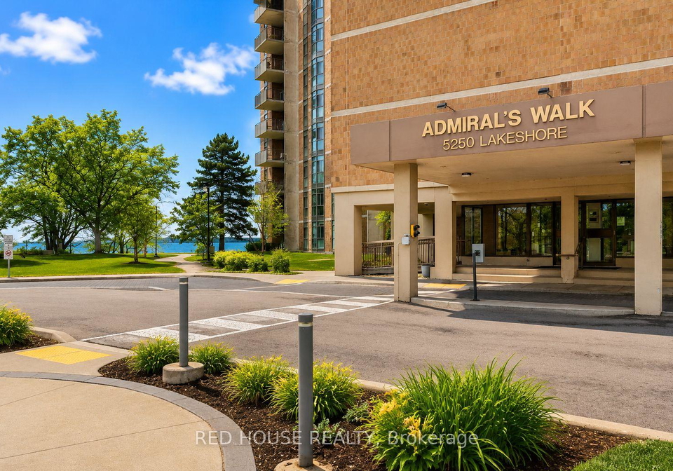 5250-lakeshore-road-burlington-ontario-w13675250