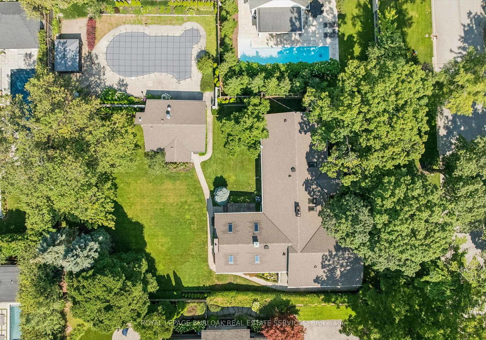 138-appleby-place-burlington-ontario-w13675272