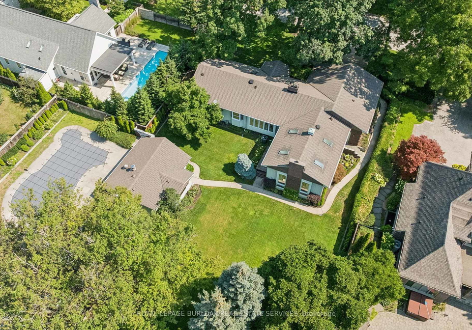 138-appleby-place-burlington-ontario-w13675272