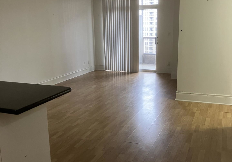 3880-duke-of-york-boulevard-mississauga-ontario-w13675280