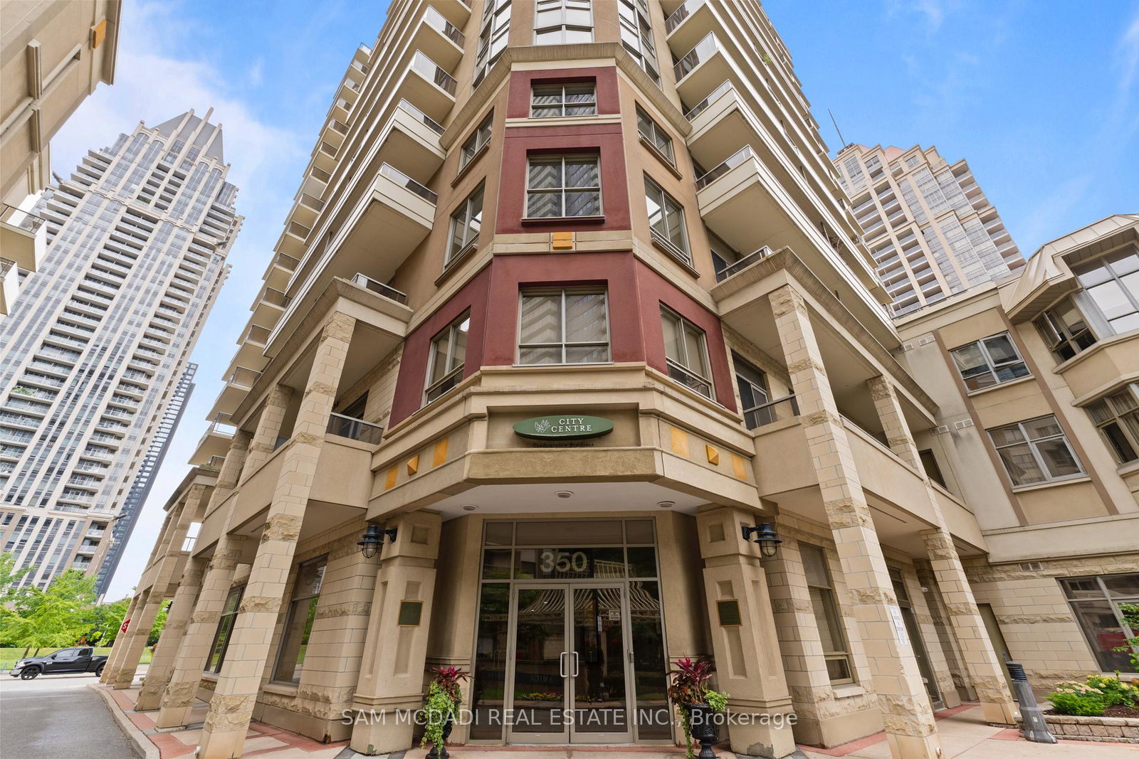 350-princess-royal-drive-mississauga-ontario-w13675282