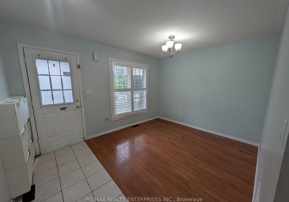 40-sweetwood-circle-brampton-ontario-w13675456