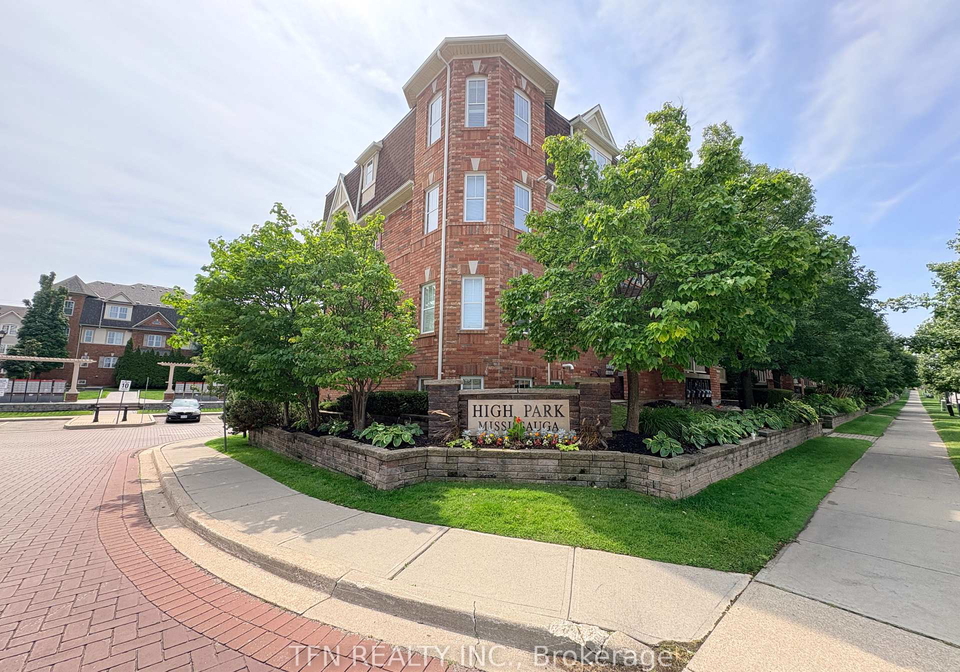 588-shoreline-drive-mississauga-ontario-w13675468
