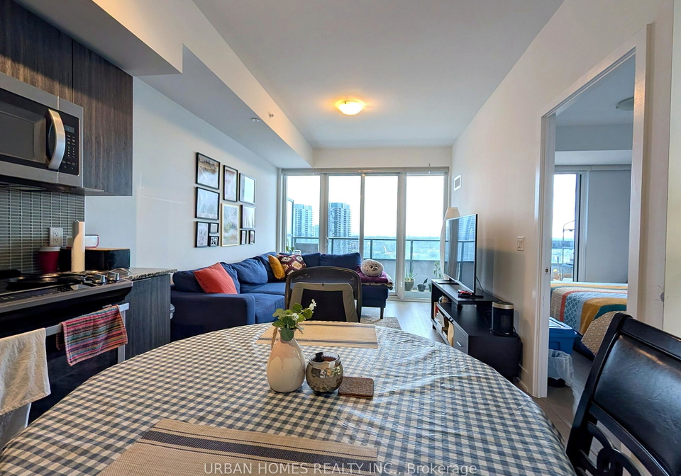 30-shore-breeze-drive-toronto-etobicoke-ontario-w13675606