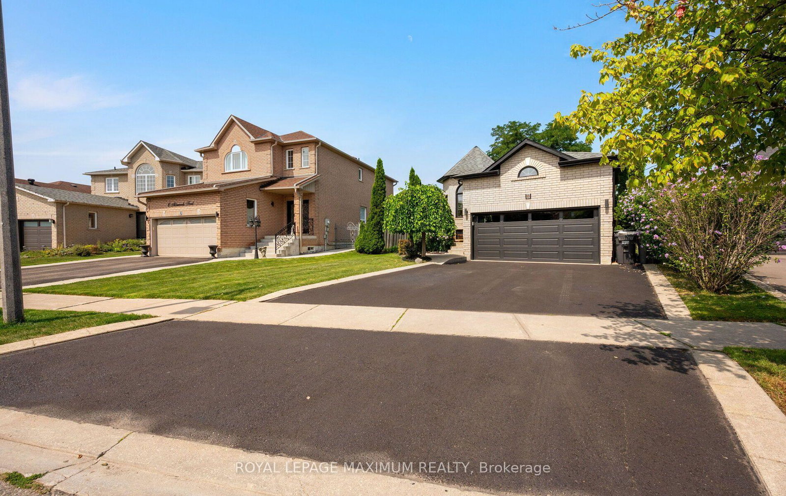 8-albiwoods-trail-caledon-ontario-w13675650