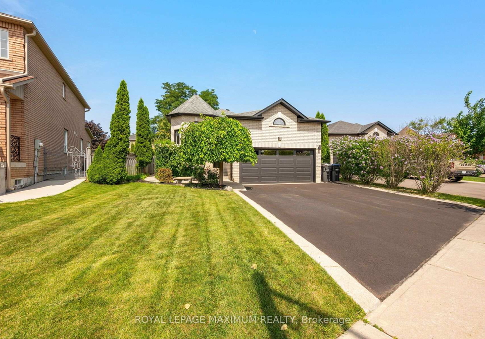 8-albiwoods-trail-caledon-ontario-w13675650