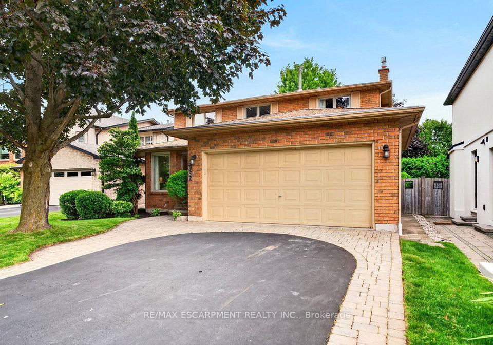 1152-lockhart-road-burlington-ontario-w13675708