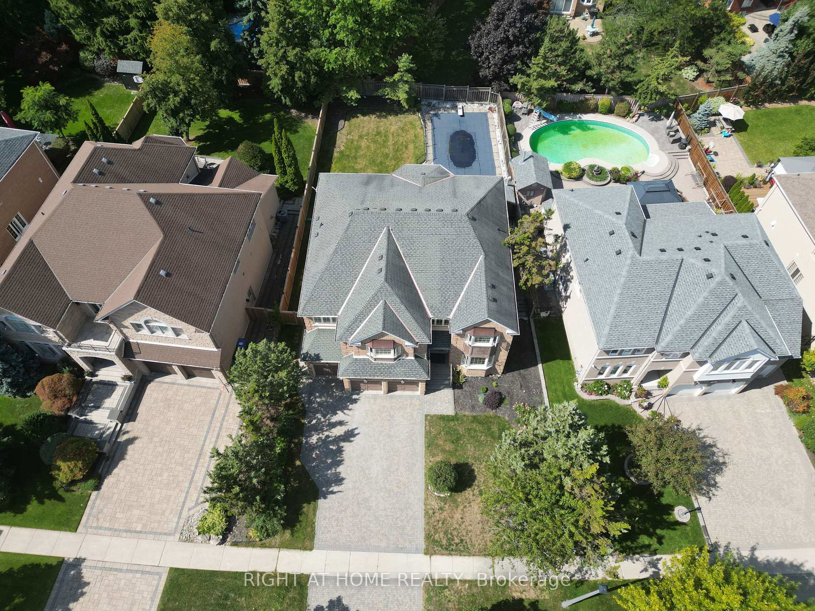 2427-erin-centre-boulevard-mississauga-ontario-w13675722