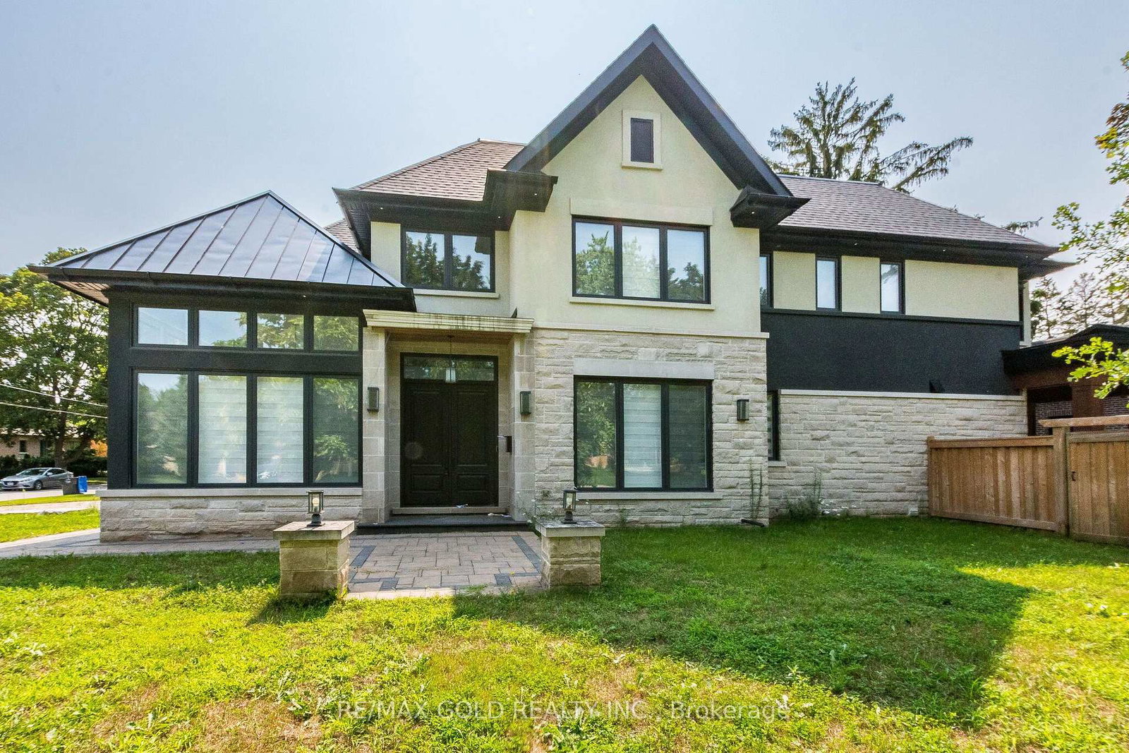 550-vanessa-crescent-mississauga-ontario-w13675740