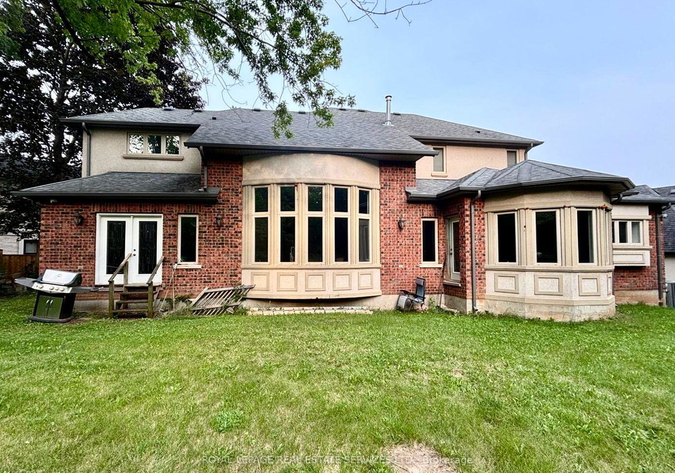 1130-truman-avenue-oakville-ontario-w13675778