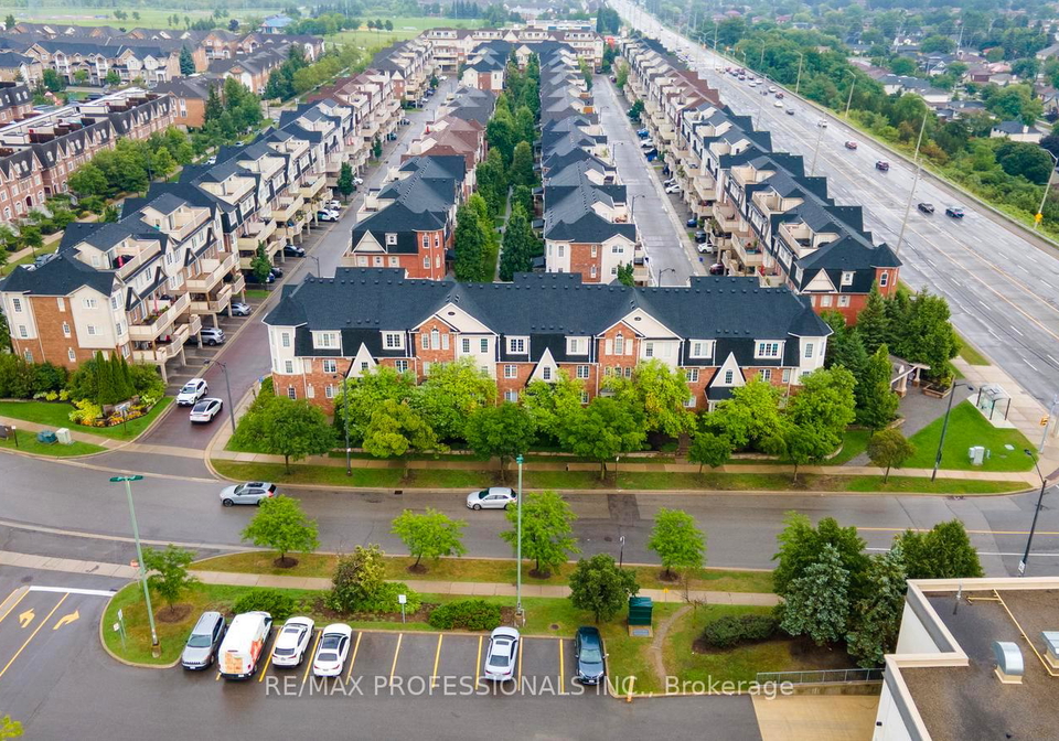 302elmcreek-road-mississauga-ontario-w13675784