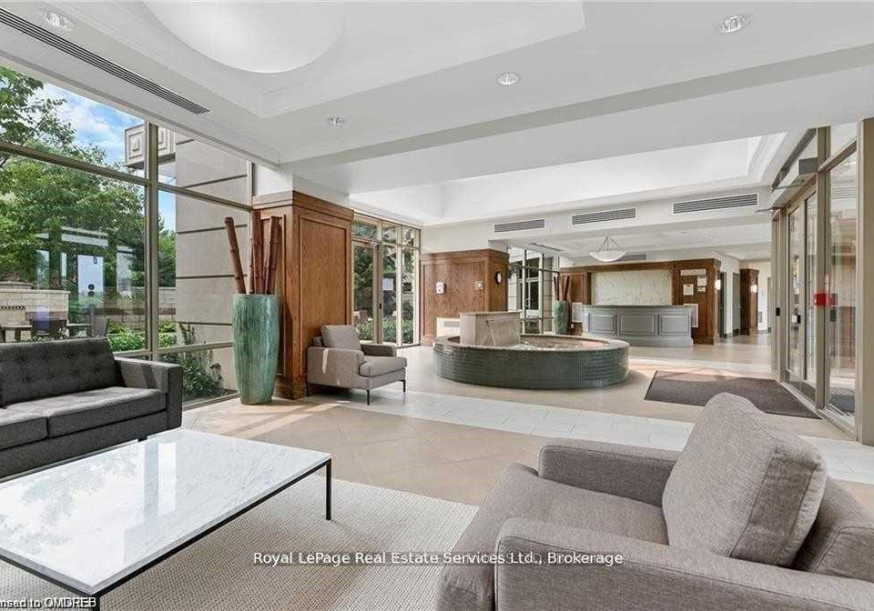 2379-central-park-drive-oakville-ontario-w13675812