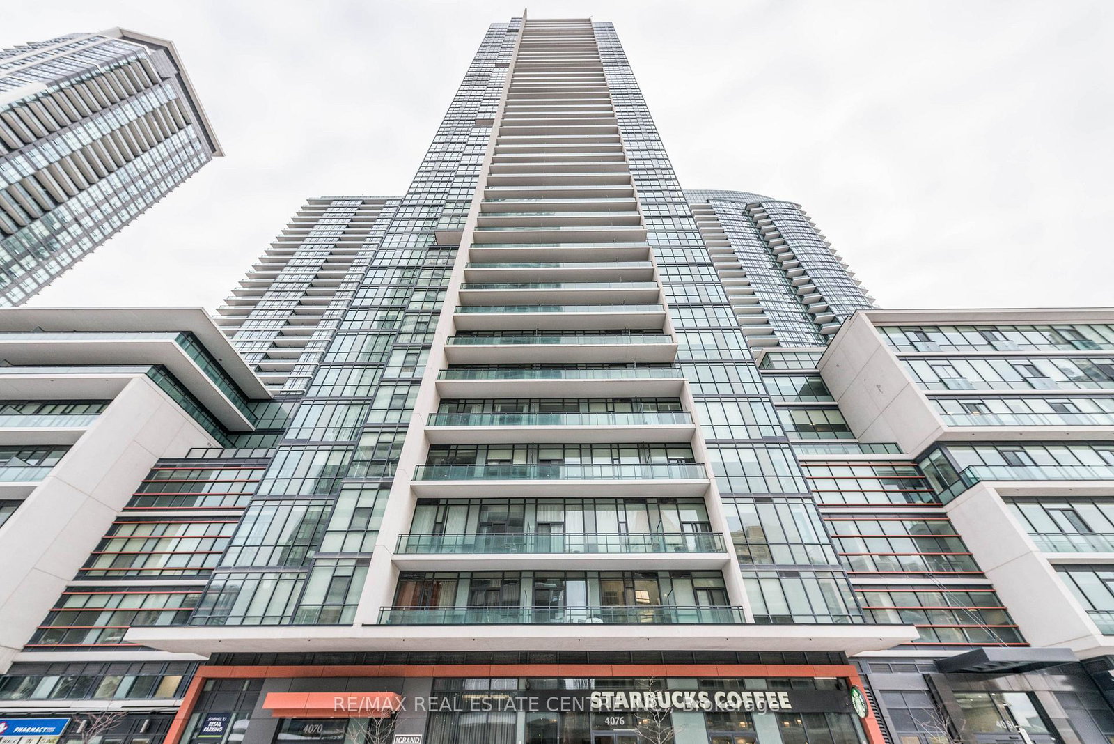 4070-confederation-parkway-mississauga-ontario-w13675884