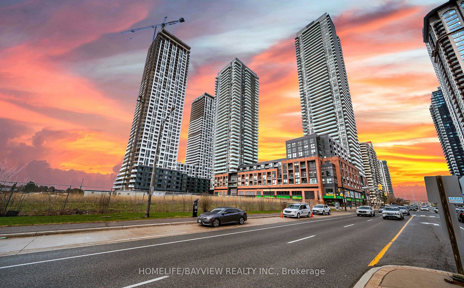 4130-parkside-village-drive-mississauga-ontario-w13676052