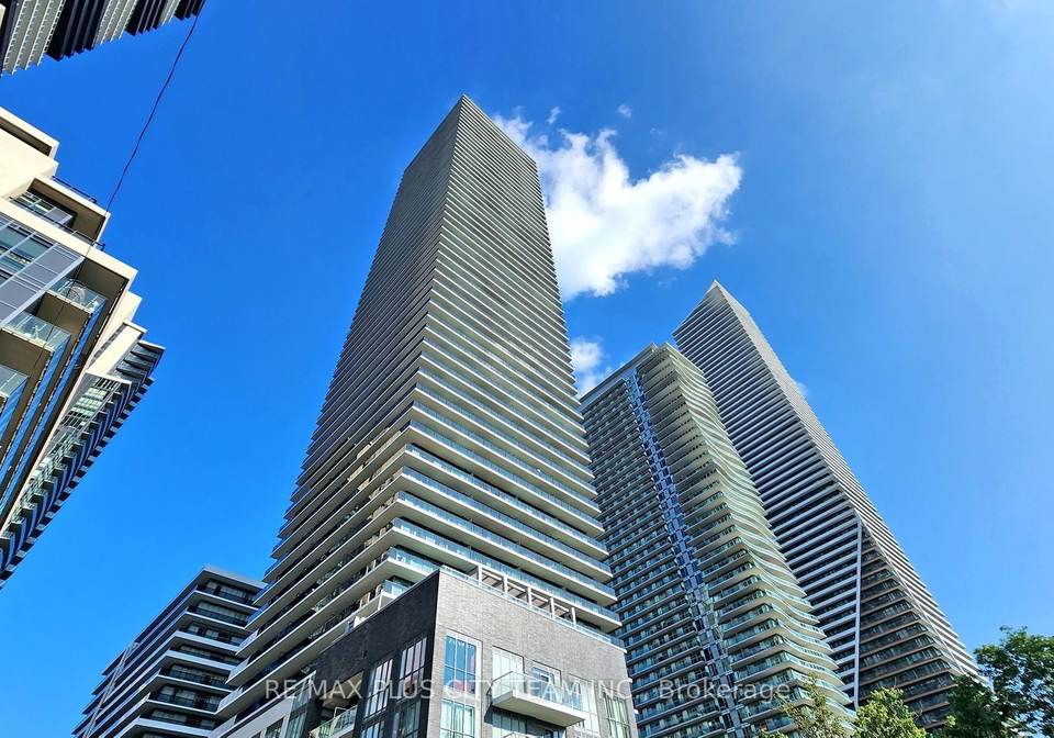 70-annie-craig-drive-w-toronto-etobicoke-ontario-w13676070