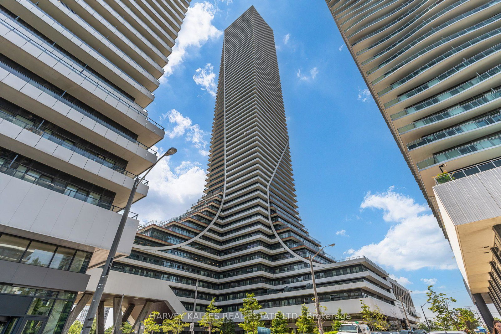 30-shore-breeze-drive-toronto-etobicoke-ontario-w13676094