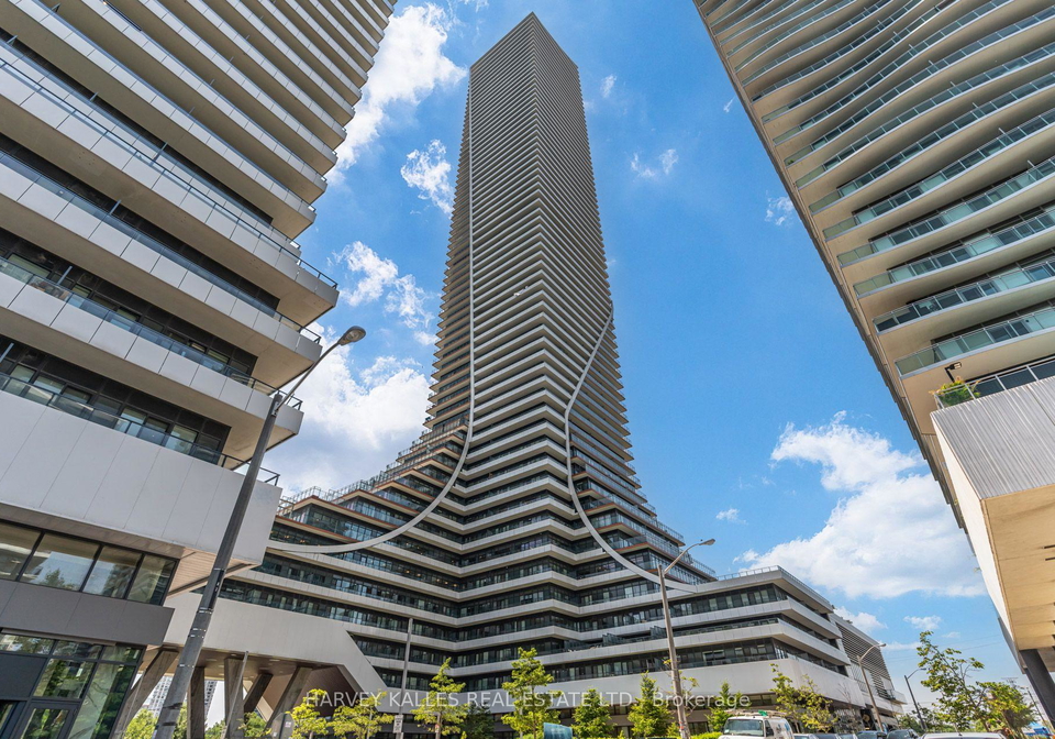 30-shore-breeze-drive-toronto-etobicoke-ontario-w13676094