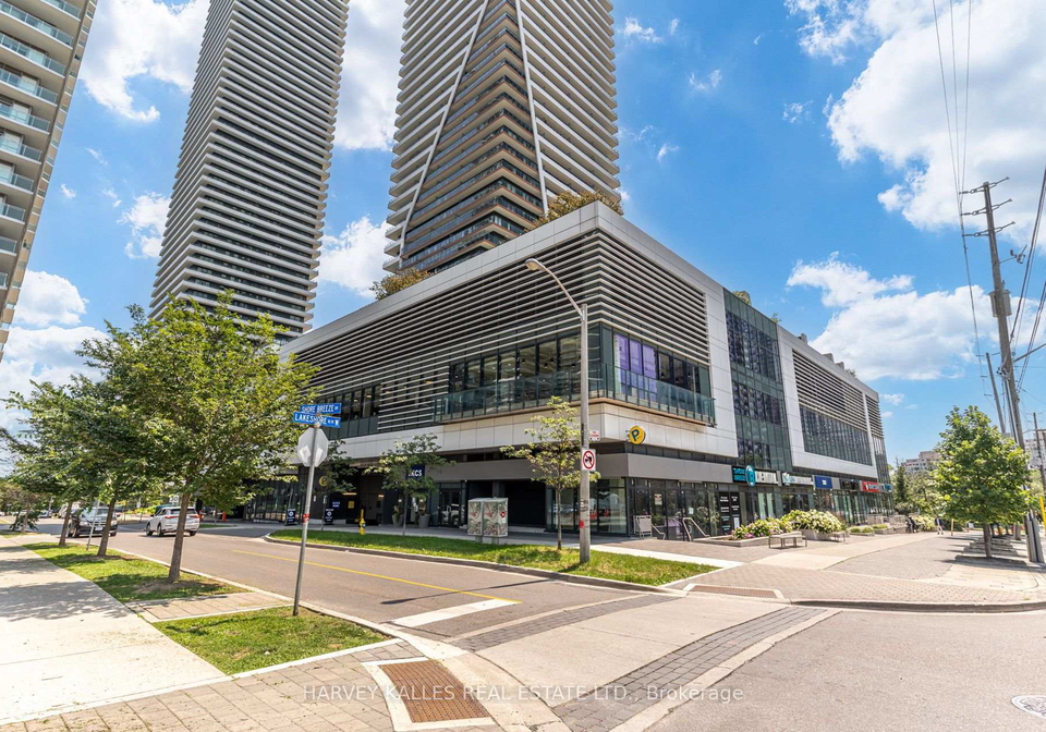 30-shore-breeze-drive-toronto-etobicoke-ontario-w13676094